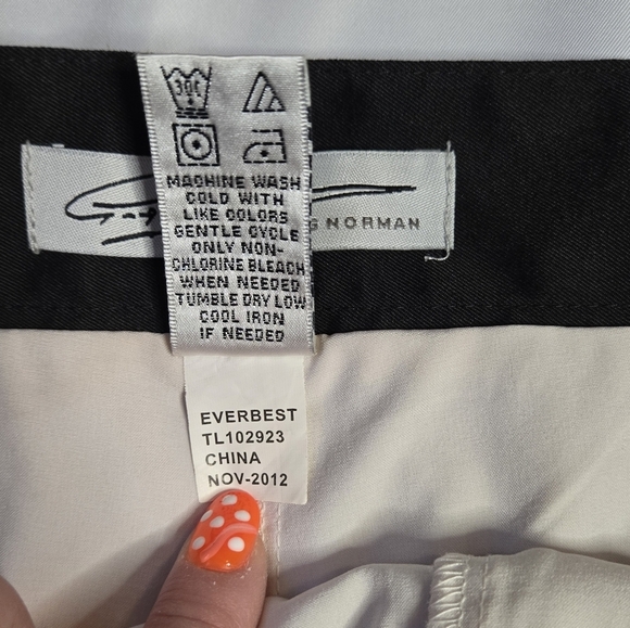 Greg Norman Black And White Golf Skort – Size 12, Comfort Waist, Slash Pockets - Picture 3 of 10